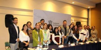Logra Cecytem incorporar 16 carreras al modelo dual