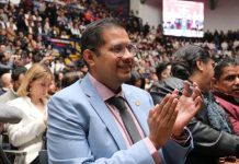 Más y mejor educación para las y los michoacanos: Conrado Paz Torres