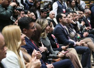 GPPRD celebra la promulgación de la reforma a la Universidad michoacana