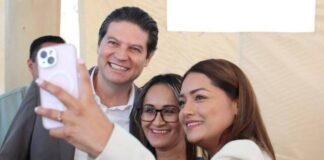 Exhorta el Alcalde Alfonso Martínez a jóvenes a prepararse para ganar