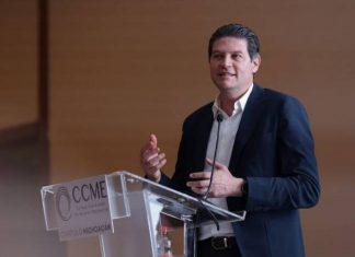 Alfonso Martínez refrenda apoyo a mujeres empresarias de Michoacán