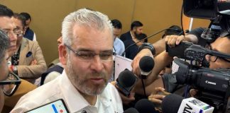 Bajo, índice de repatriados a Michoacán: Bedolla