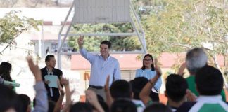 Con techumbres, Gobierno de Morelia mejora condiciones en escuelas y centros deportivos