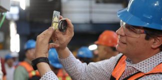 Visita Alfonso Martínez ingenio de azúcar en Santa Clara, Tocumbo