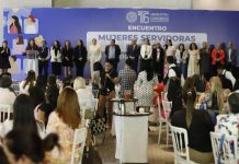 Reconoce Congreso del Estado a sus trabajadoras