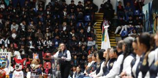 La UMSNH los espera con los brazos abiertos para que continúen su futuro profesional, señala Yarabí Ávila al inaugurar ExpOrienta y ACUDE 2025
