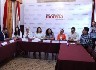Presentan Comisión de Educación convocatoria para la “Medalla Michoacana al Mérito Docente” edición 2025