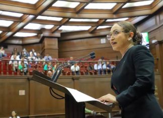 Diputada Itzé Camacho presenta iniciativa para la revocación de mandato en Michoacán