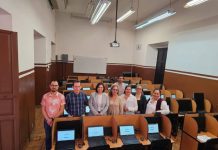 Estudiantes del Colegio Primitivo y Nacional de San Nicolás de Hidalgo participan en la prueba PISA