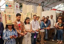 Julio Arreola inaugura el tradicional tianguis artesanal de Semana Santa en Pátzcuaro