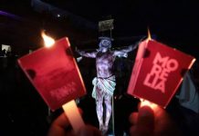 Cierra programa de Semana Santa con espectacular Procesión del Silencio