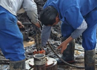 Ooapas realiza trabajos de localización y retiro de tapón en Canal de San Miguel