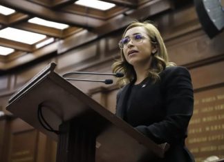 Grecia Aguilar propone reformar Constitución para garantizar derechos de las infancias en Michoacán