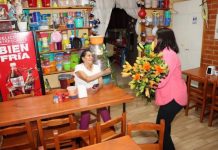 Eréndira Isauro reconoce a las madres michoacanas en su día