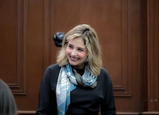 Brissa Arroyo tiende puentes de comunicación con diversos actores políticos