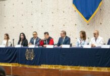 Lleven el humanismo a las clínicas y hospitales, señala secretario Académico ante estudiantes de Pregrado