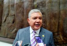 «Usos y costumbres no están por encima del Estado de derecho: Magaña de la Mora»