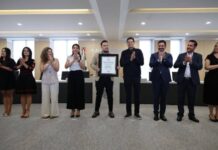 Alfonso Martínez reconoce el legado del primer actor Manuel Guízar