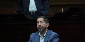 Para garantizar la salud infantil, propone Abraham Espinoza enfermerías obligatorias en escuelas de Michoacán