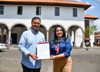 Recibe Julio Arreola el nuevo Mercado Municipal de Pátzcuaro de manos del Gobierno del Estado