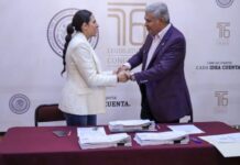 En acto de Entrega – Recepción, Giulianna Bugarini recibe formalmente la Presidencia de la Mesa Directiva del Congreso