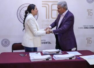 En acto de Entrega – Recepción, Giulianna Bugarini recibe formalmente la Presidencia de la Mesa Directiva del Congreso