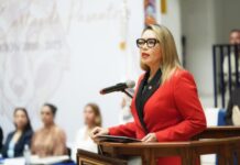 Humanismo, principal valor que deben demostrar como egresados: Yarabí Ávila