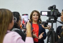 Nuestros paisanos no están solos, Michoacán los abraza y los defiende: Fabiola Alanís
