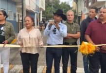 Cumple Humberto Jiménez, inaugura pavimentación en calle Prolongación Jiménez Sur y entrega obras integrales que benefician a Los Reyes