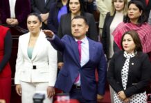 Designa Congreso, tras votación, a Carlos Torres Piña como titular de la FGE