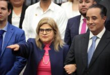 Azucena Marín Correa toma protesta como Magistrada del TAAM