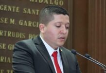 Presenta Vicente Gómez 22 iniciativas en segundo período del primer año legislativo