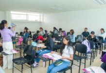 Histórico crecimiento de matrícula en Idiomas durante la gestión de Yarabí Ávila