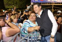 Alfonso Martínez celebra con miles de morelianos el aniversario de Morelos