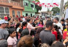 Adriana Campos Huirache continúa apoyando a las familias con el regreso a clases