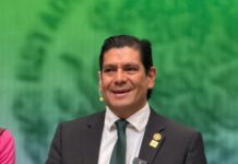 Presenta Ernesto Núñez, primer informe legislativo; destaca 24 iniciativas presentadas