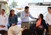 Alfonso Martínez entrega medicamentos a clínicas municipales