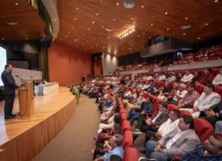 David Martínez Gowman rinde Informe de Actividades Legislativas
