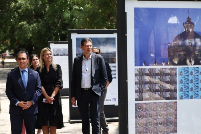 c1e9e4b9-39e3-42b6-93c2-29c26339bdb3