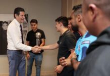 Alfonso Martínez reconoce al Club Michoacán de Sordos por su tercer lugar en torneo relámpago