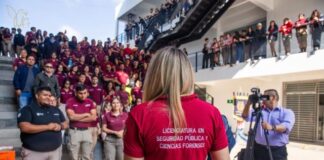A reforzar estrategias para su crecimiento profesional, se compromete Yarabí Ávila con estudiantes de Seguridad Pública
