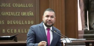 Reyes Galindo presenta iniciativa para frenar el Burnout, «síndrome de estrés laboral», en trabajadores del Estado y municipios