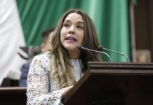 Xóchitl Ruiz González impulsa la dignificación laboral y salarial en la FGE y es aprobada por el Pleno del Congreso
