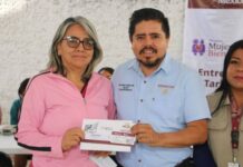 Por cita, entrega de tarjetas a Mujeres Bienestar en Michoacán