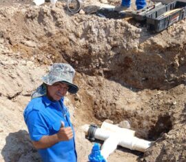 Conexión en colonia Ríos Mexicanos mejorará el suministro de agua en la zona: Adolfo Torres