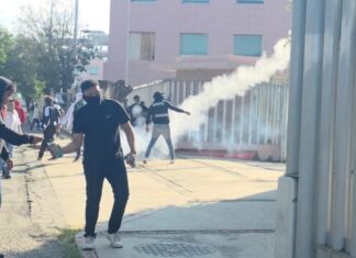 Normalistas dejan caos y destrucción en Morelia