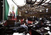 Discuten diputados, presupuesto 2026 para el Congreso; aprueban aumento del 22%