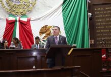 Propone Vicente Gómez normar exposición digital indebida de infancias y adolescentes