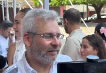 Gobierno del estado atiende Tianguis Limonero