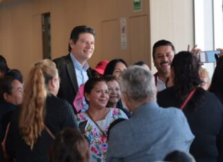 Reconoce Alfonso Martínez a mujeres rurales